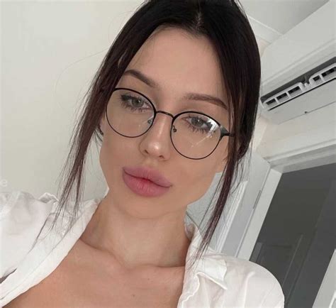 Features: Free with a minimum spend of $10/month; 24.4K posts; 1.7M likes Where to Follow: On OnlyFans: @sarahwxpfree You don’t need a four-leaf clover to get lucky with …. College babe pounded like meat telari love